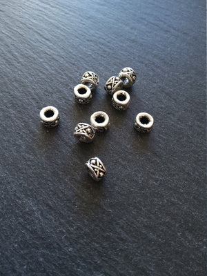 8 or 40 Antique Silver Tone 7mm Round Patterned Drum Spacer Beads 7x4.6mm Hole: 3.2mm