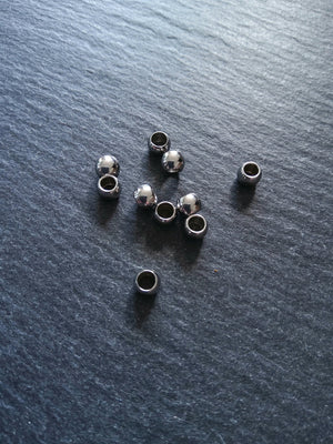 20 or 100 Stainless Steel 5mm Barrel Beads Smooth Solid Round Spacer with 3.2mm Hole