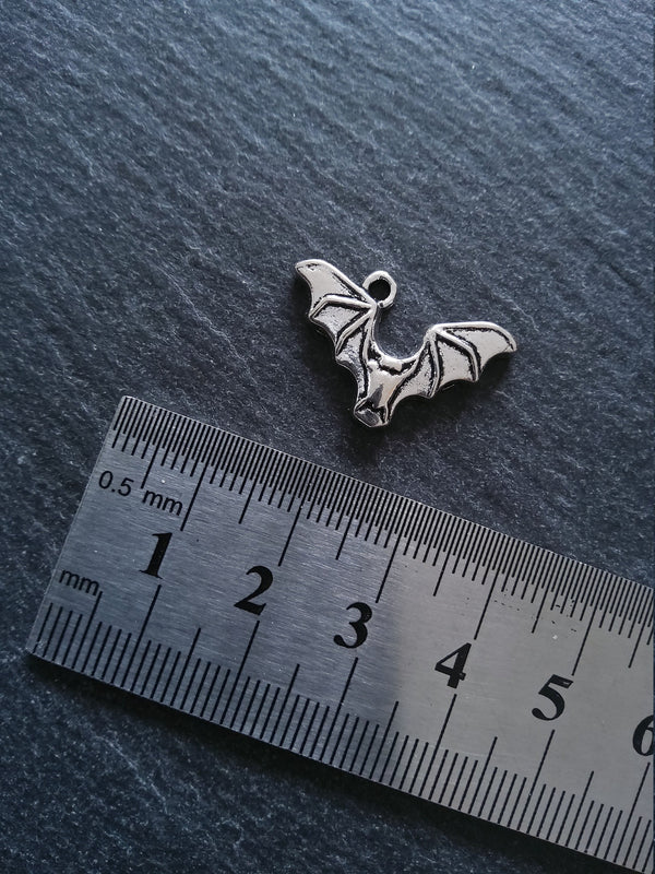 10 or 50 Flying Bat Pendant charms Antique Silver Tone 24x15x3mm