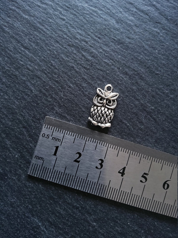 8 or 40 Owl Charms Antique Silver Tone Double Sided 20x11mm