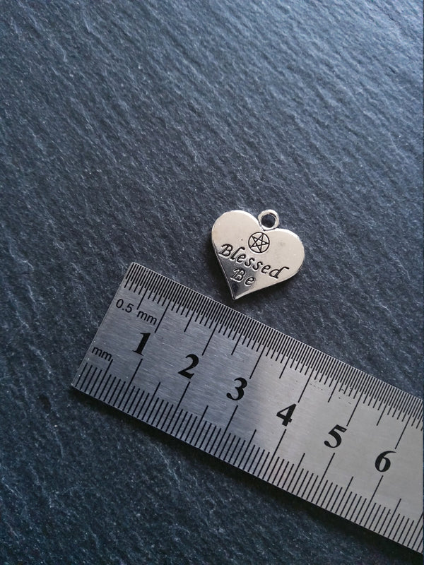 10 or 50 Blessed Be Pentacle Heart Shaped Charms Antique Silver Tone 19x19mm