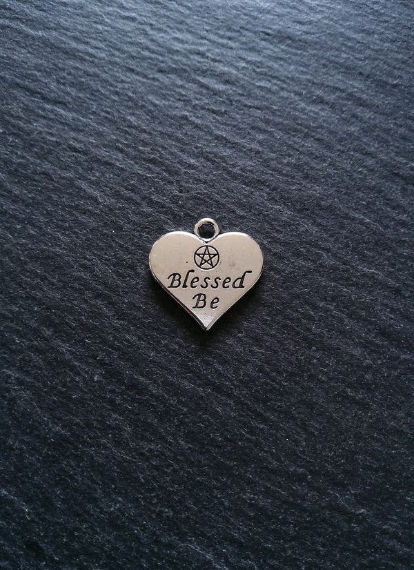 10 or 50 Blessed Be Pentacle Heart Shaped Charms Antique Silver Tone 19x19mm