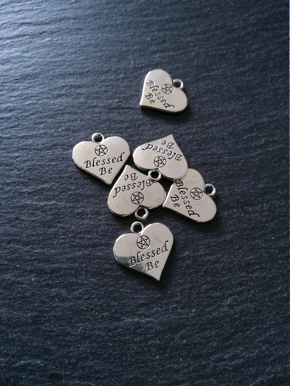 10 or 50 Blessed Be Pentacle Heart Shaped Charms Antique Silver Tone 19x19mm