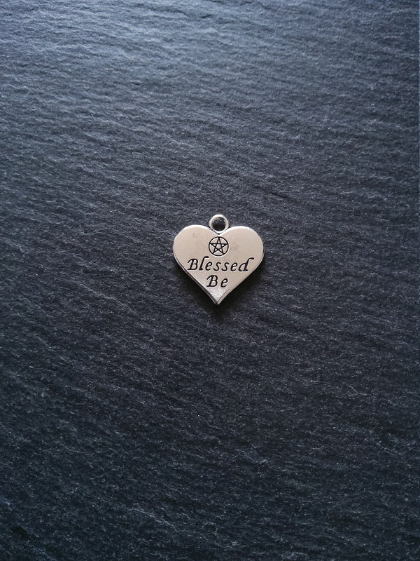 10 or 50 Blessed Be Pentacle Heart Shaped Charms Antique Silver Tone 19x19mm