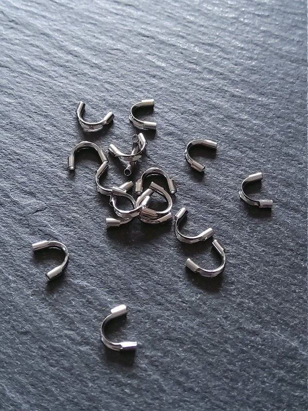 316 Surgical Stainless Steel Wire Guardians 6.5x5x1.5mm, Hole: 0.7mm