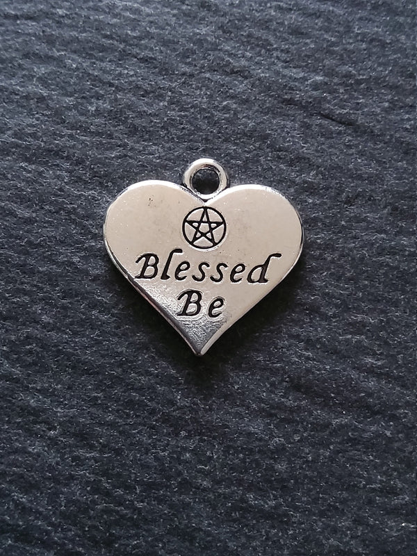 10 or 50 Blessed Be Pentacle Heart Shaped Charms Antique Silver Tone 19x19mm