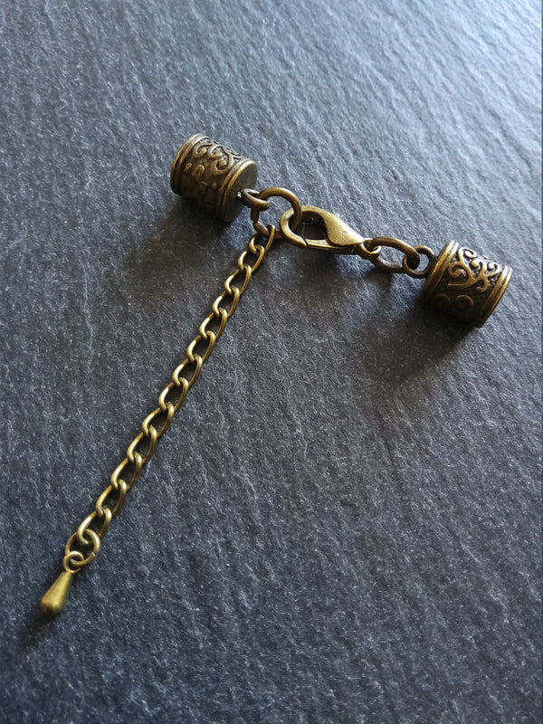 4 or 20 Antique Bronze Patterned End Cap Sets for 5mm Cord with Extender Chain (5.5mm end caps)
