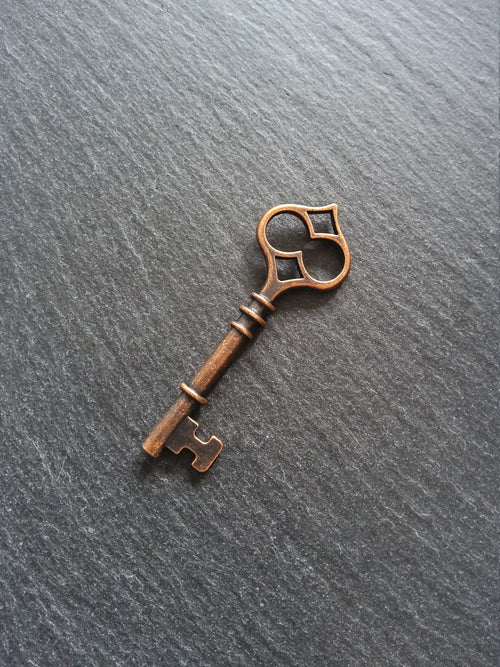 4 or 20 Large Antique Copper Tone Alloy Key Charms 60x21x4.5mm
