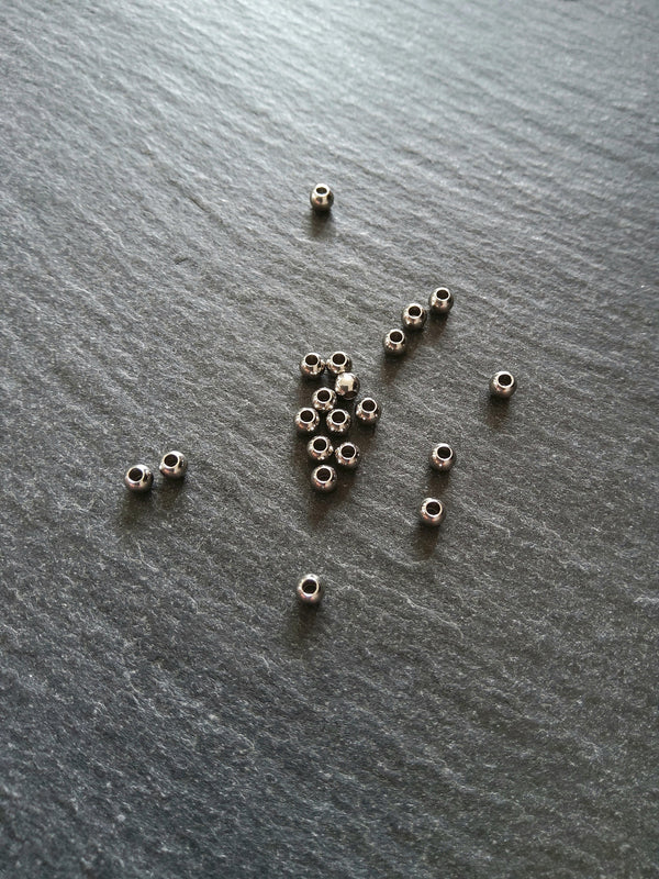 40 or 200 Stainless Steel 3mm Smooth Solid Round Spacer Beads 1mm Hole
