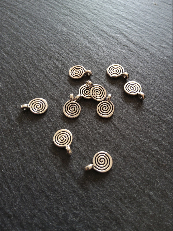 20 or 100 Round Swirl Charms Antique Silver Tone 12x8x1.5m Nickel FREE - ContentedCatz