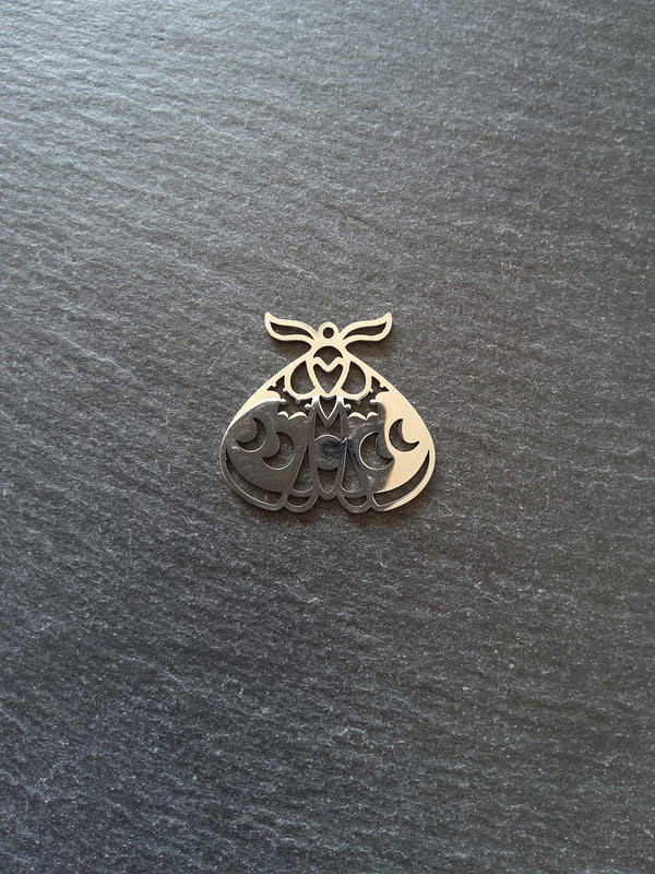 1 or 5 Stainless Steel Moth Pendant Charm Flat 30x28mm