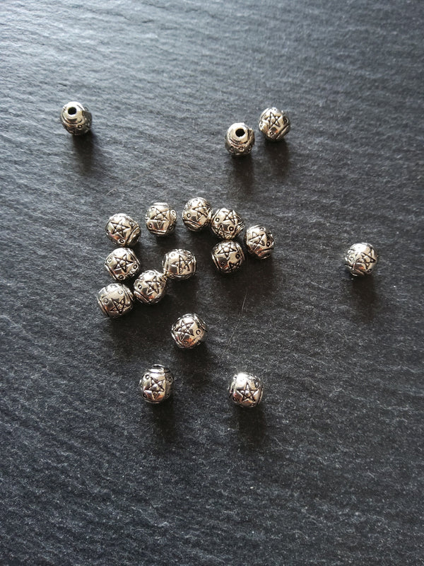 20 or 100 Star Design 6mm Round Spacer Beads Antique Silver Tone Alloy Hole: 1.1mm - ContentedCatz