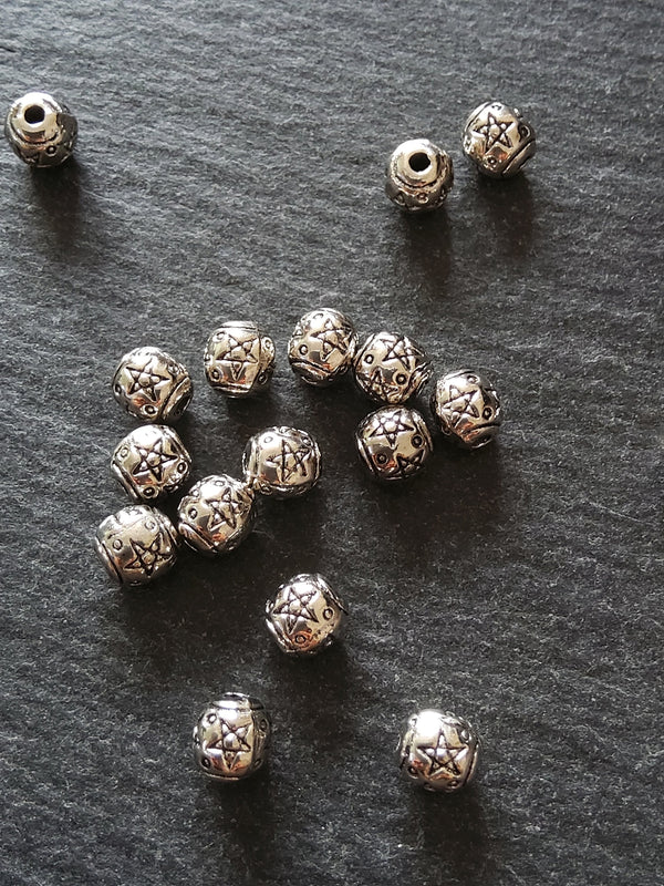 20 or 100 Star Design 6mm Round Spacer Beads Antique Silver Tone Alloy Hole: 1.1mm - ContentedCatz