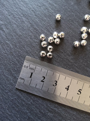 40 or 200 Silver Plated 5mm Smooth Round Hollow Copper Spacer Ball Beads