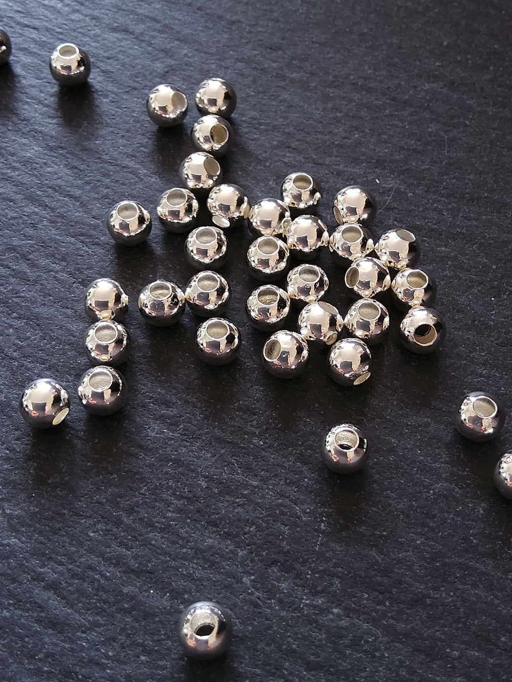 40 or 200 Silver Plated 5mm Smooth Round Hollow Copper Spacer Ball Beads