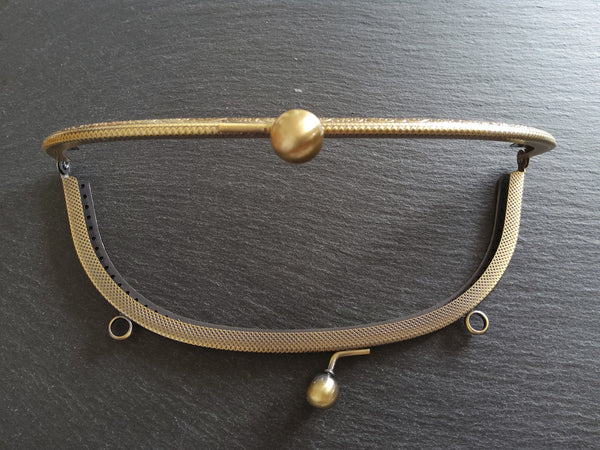 Patterned 20.5cm Bronze Bag or Purse Frame Kiss Clasp Arch Finding 20.5x10.5cm (8 inch)