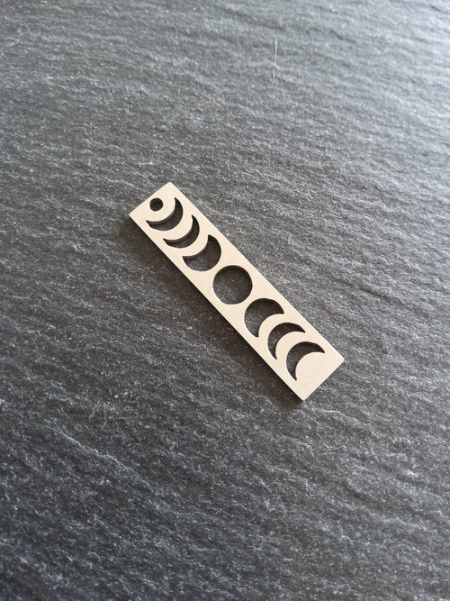 2 or 10 Stainless Steel Phases of the Moon Pendants Flat 35x8x1mm