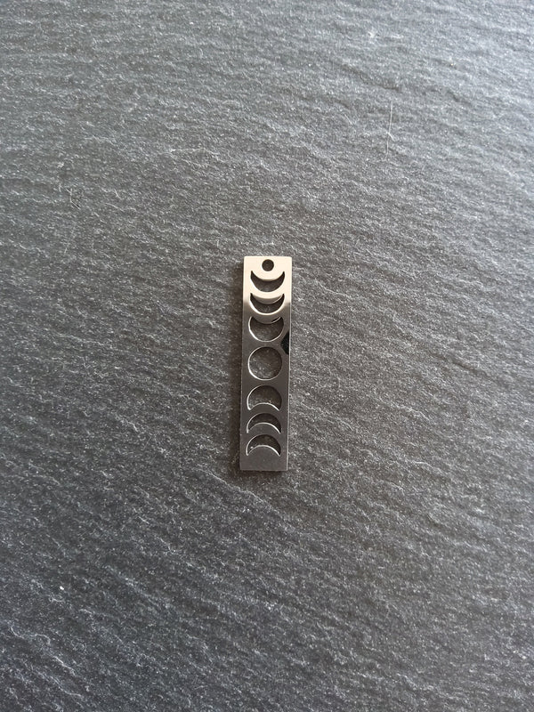 2 or 10 Stainless Steel Phases of the Moon Pendants Flat 35x8x1mm
