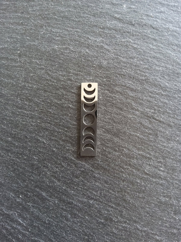 2 or 10 Stainless Steel Phases of the Moon Pendants Flat 35x8x1mm