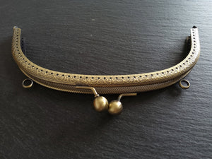 Patterned 20.5cm Bronze Bag or Purse Frame Kiss Clasp Arch Finding 20.5x10.5cm (8 inch)