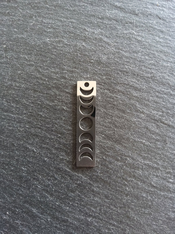 2 or 10 Stainless Steel Phases of the Moon Pendants Flat 35x8x1mm
