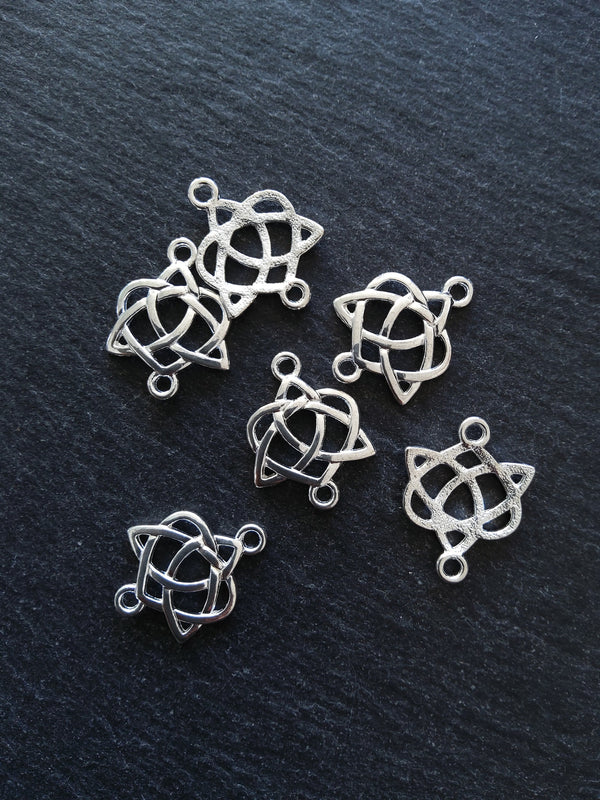 10 or 50 Celtic Knot Connector Charms Bright Silver Plated 25x19mm