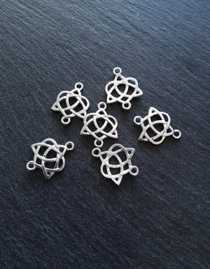 10 or 50 Celtic Knot Connector Charms Bright Silver Plated 25x19mm