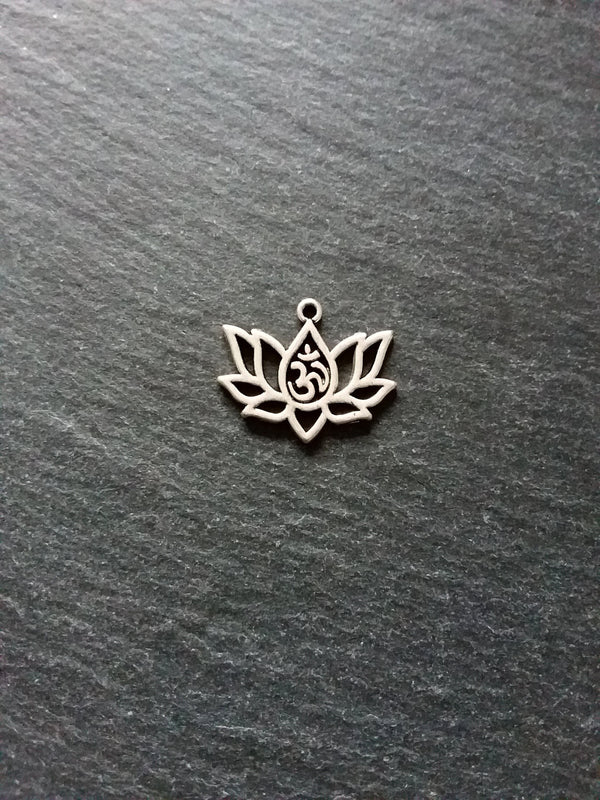 10 or 50 Lotus Flower with Ohm Charms Silver Tone Alloy 20x16mm