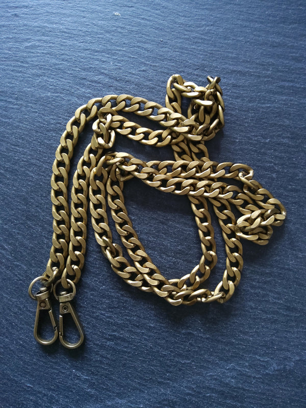 Lightweight Aluminium Chain Bag Strap with Clasps. Antique Bronze Tone. 63 inches (160cm) Long. 7mm Wide