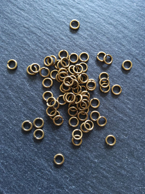 200 or 1000 Antique Bronze Tone 5mm Diameter Jump Rings Strong 0.9mm (20 Gauge)