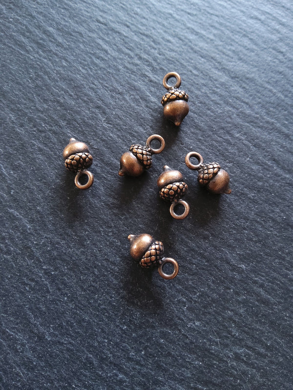 8 or 40 Acorn Charms Antique Copper Tone 14x7mm