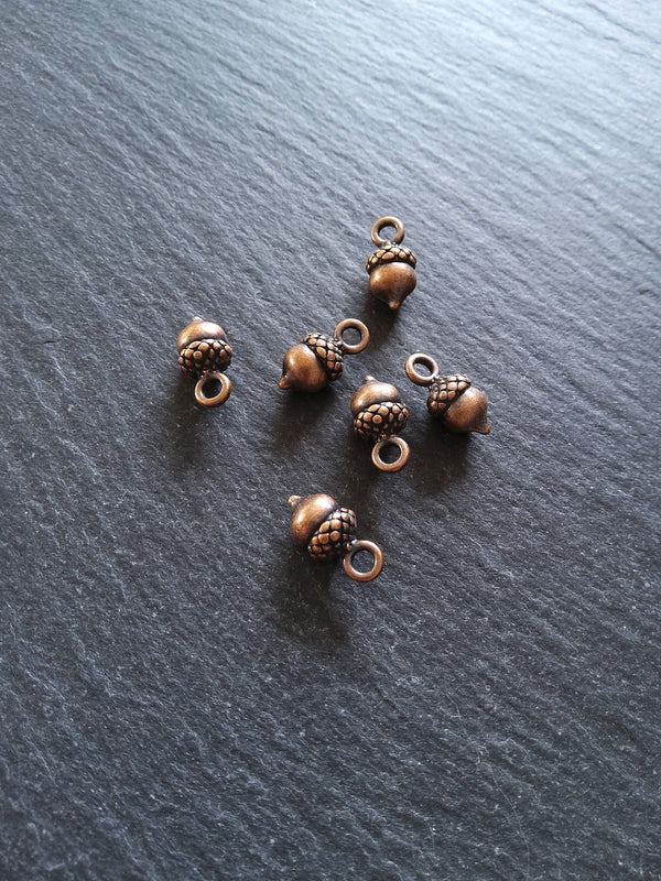 8 or 40 Acorn Charms Antique Copper Tone 14x7mm