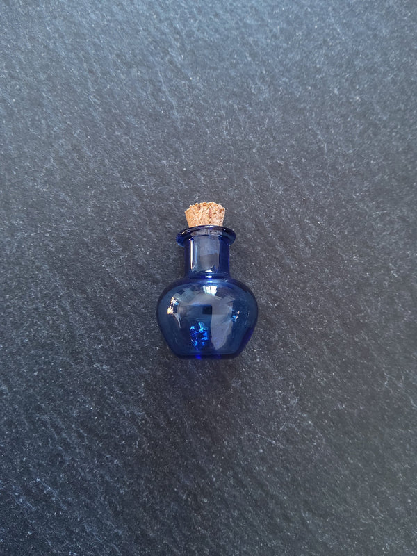 2 or 10 Little Glass Bottles Cobalt Blue with Cork Stopper Size 18x23mm