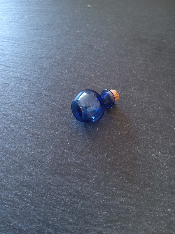 2 or 10 Little Glass Bottles Cobalt Blue with Cork Stopper Size 18x23mm