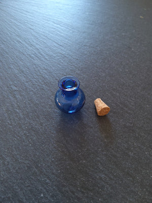 2 or 10 Little Glass Bottles Cobalt Blue with Cork Stopper Size 18x23mm