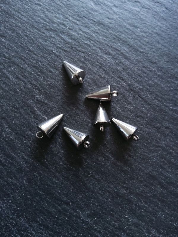 4 or 20 Stainless Steel Cone Spike Charms Solid Smooth 14x7mm