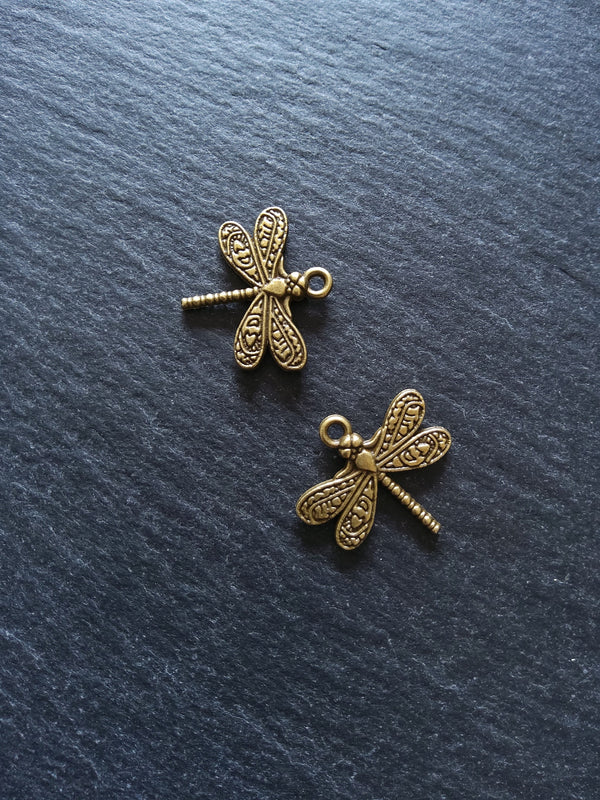 8 or 40 Dragonfly Charms Antique Bronze Tone 21x19.5mm - ContentedCatz