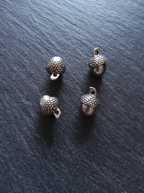 5 or 25 Genuine Silver Plated Acorn Charms Antique Silver Tone Solid 15x10mm NICKEL FREE
