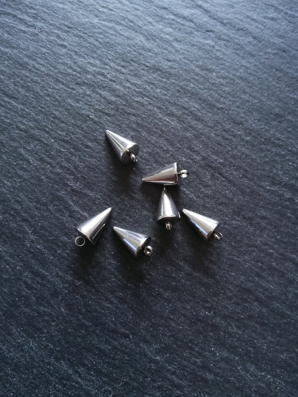 4 or 20 Stainless Steel Cone Spike Charms Solid Smooth 14x7mm