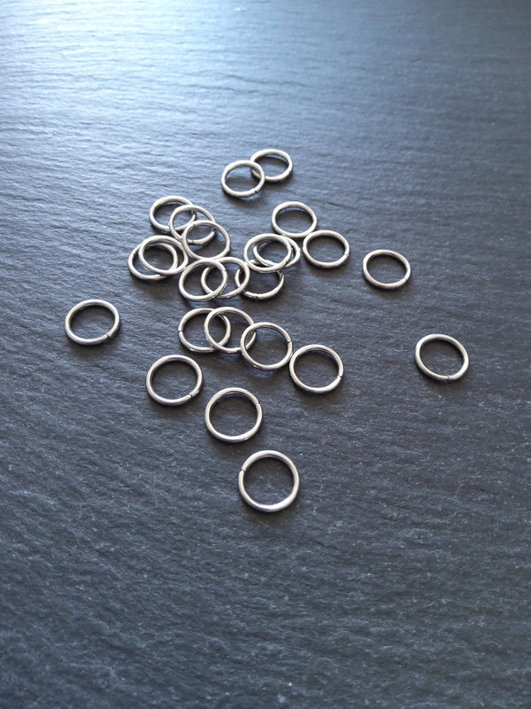 40 or 200 Stainless Steel 10mm Jump Rings Strong 1.2mm (16 gauge)