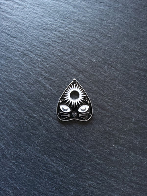 4 or 20 Silver Tone Ouija Cat Sun Planchette Charms with Black & White Enamel 26x22mm - ContentedCatz