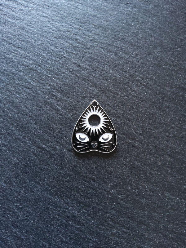 4 or 20 Silver Tone Ouija Cat Sun Planchette Charms with Black & White Enamel 26x22mm - ContentedCatz