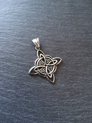 1 or 5 Stainless Steel Witches Knot Pendant 38x34x2.5mm