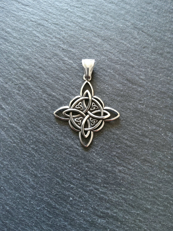 1 or 5 Stainless Steel Witches Knot Pendant 38x34x2.5mm