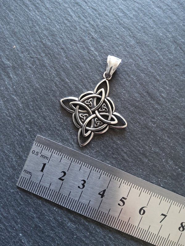 1 or 5 Stainless Steel Witches Knot Pendant 38x34x2.5mm