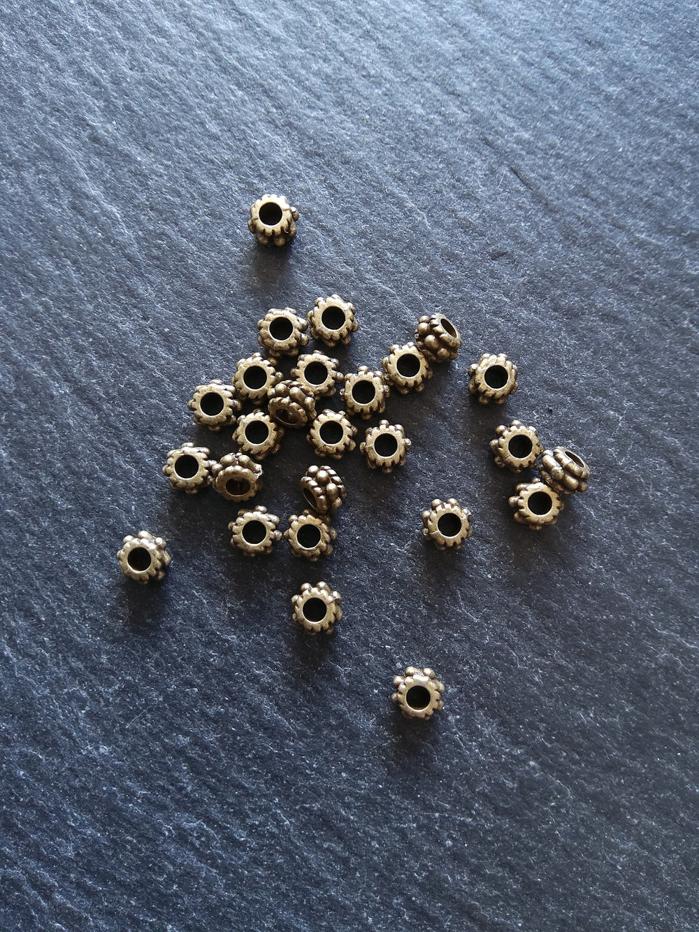 60 or 300 Bali Style 5mm Spacer Beads Antique Bronze Tone 5x3mm Hole 2mm