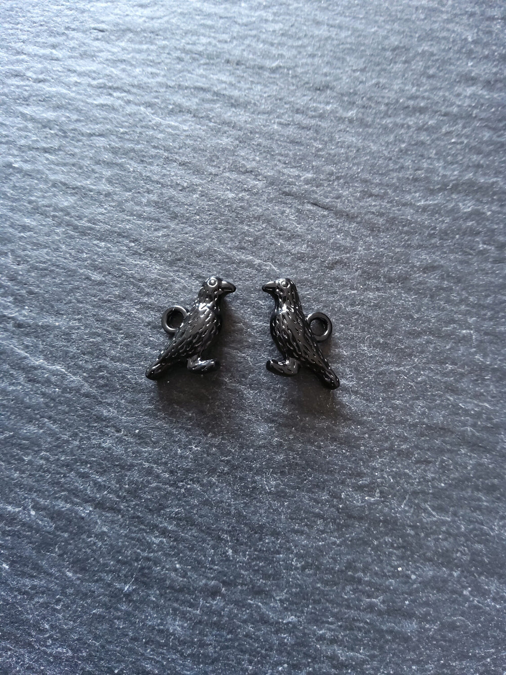 4 or 20 Black Enamel Raven Crow Bird Charms 16x12mm - ContentedCatz
