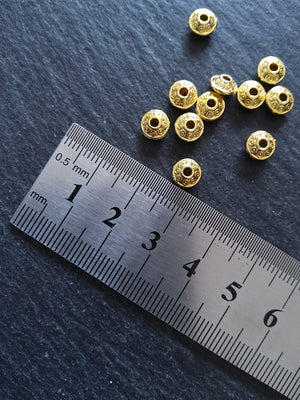 8 or 40 Genuine 18K Gold Plated 6.5mm Flying Saucer Shaped Alloy Spacer Beads. Hole: 1.5mm