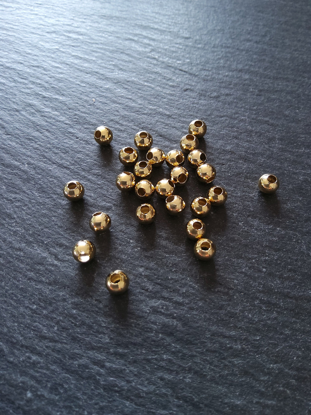 20 or 100 Genuine 18K Gold Plated 5mm Hollow Stainless Steel Smooth Round Ball Spacer Beads 5x4.5mm Hole: 2mm
