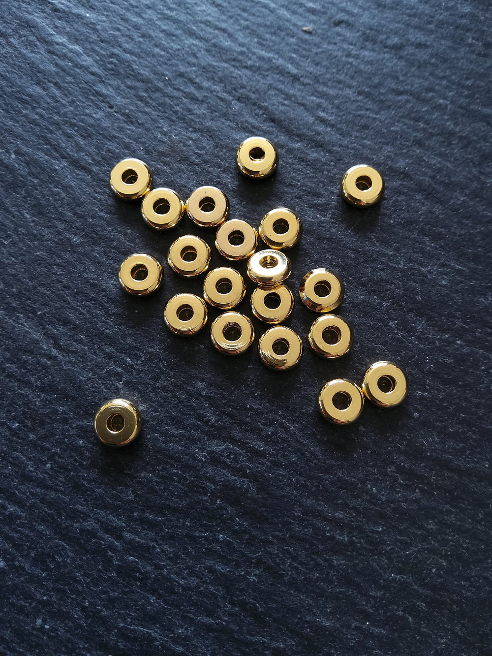 6 or 30 Genuine 18K Gold Plated 6mm Stainless Steel Solid Flat Round Spacer Beads 6x2mm Hole: 2mm